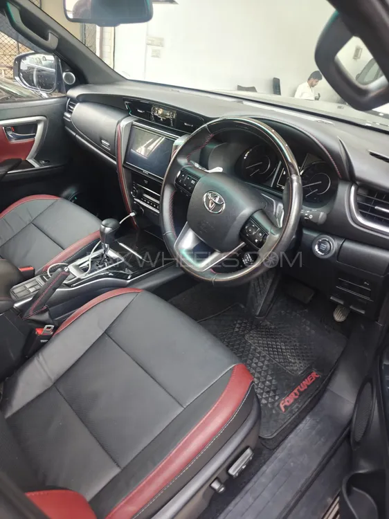 Toyota Fortuner 2022 for Sale in Islamabad Image-1