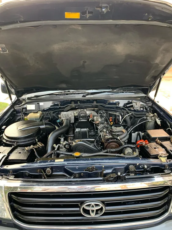Toyota Land Cruiser 1998 for Sale in Faisalabad Toyota Land Cruiser 1998 for Sale in Faisalabad Image-6