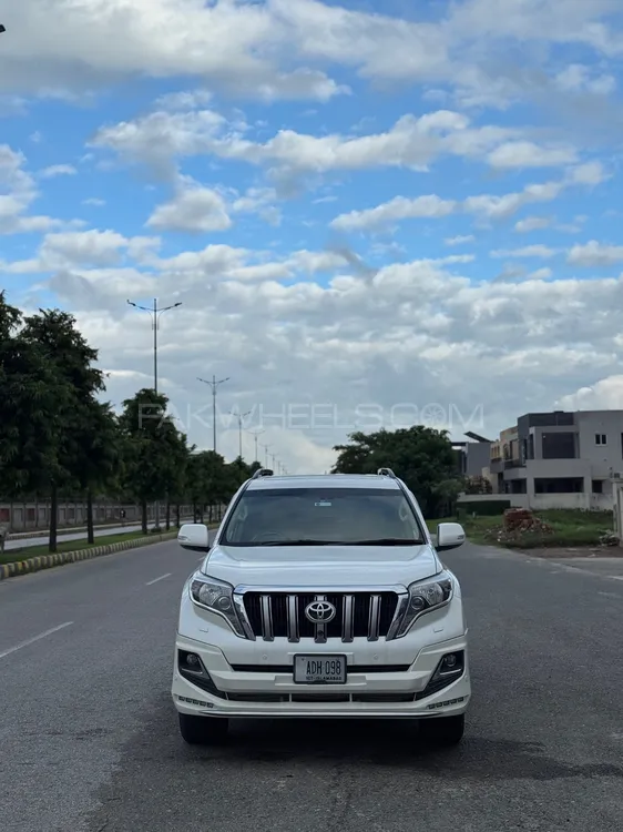 Toyota Prado 2014 for Sale in Lahore Image-1