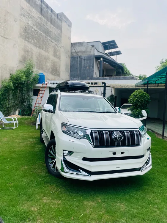 Toyota Prado 2018 for Sale in Lahore Image-1