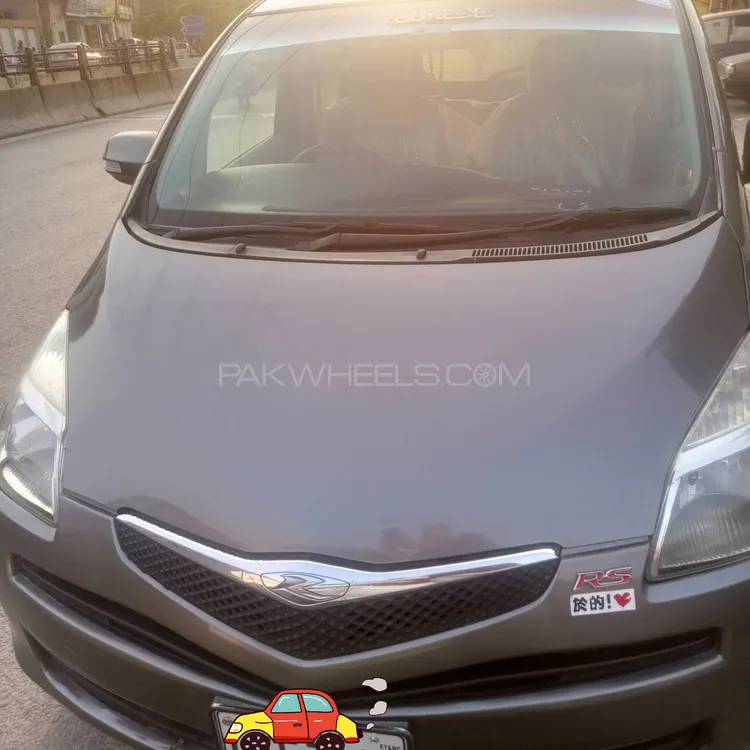 Toyota Ractis 2007 for Sale in Lahore Image-1