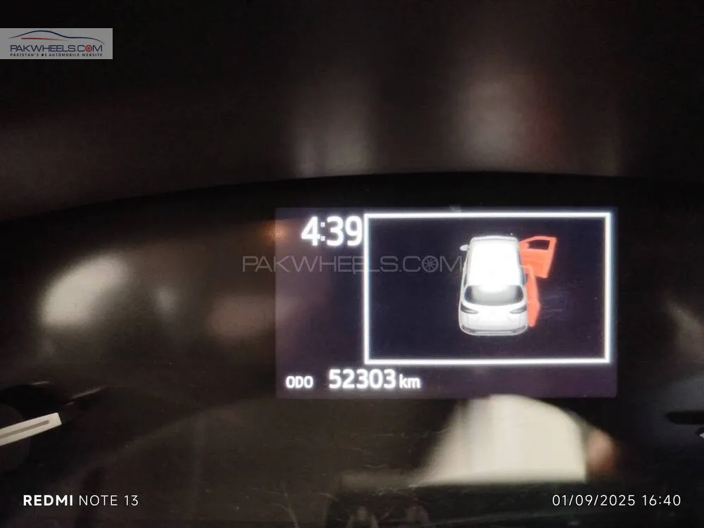Toyota Sienta 2019 for Sale in Karachi Toyota Sienta 2019 for Sale in Karachi Image-9