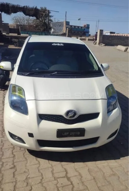 ٹویوٹا ویٹز 2009 for Sale in پشاور Image-1