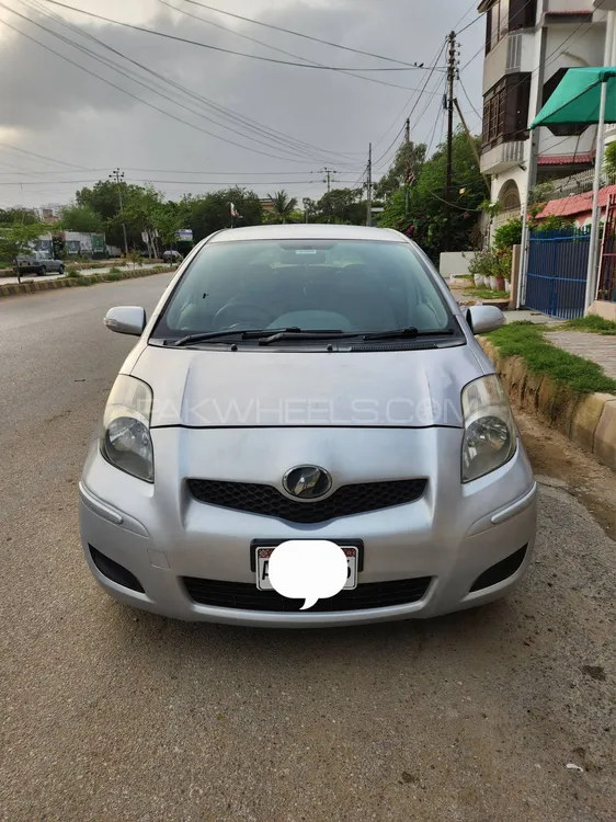 Toyota Vitz 2008 for Sale in Karachi Image-1