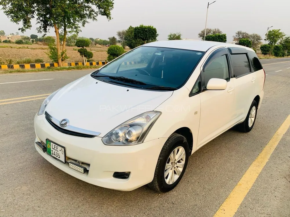 Toyota Wish 2007 for Sale in Islamabad Image-1