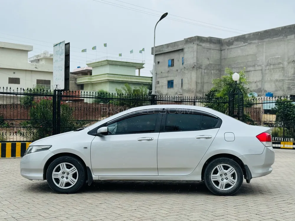 Honda City 2010 for Sale in Mandi bahauddin Image-1
