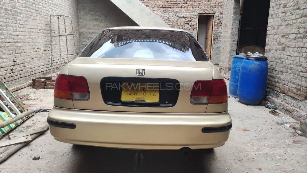 Honda Civic 1998 for Sale in Multan Image-1