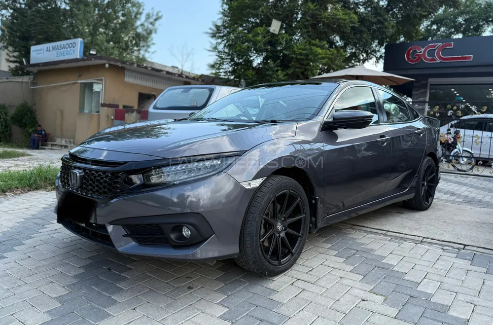 Honda Civic 2018 for Sale in Islamabad Image-1