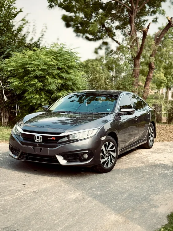 Honda Civic 2018 for Sale in Lahore Image-1