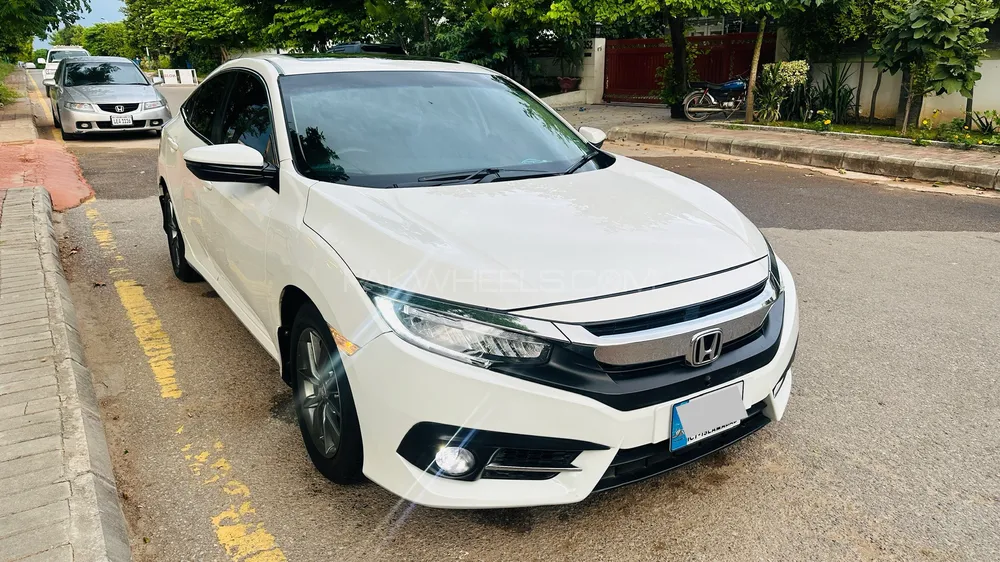 Honda Civic 2019 for Sale in Islamabad Image-1