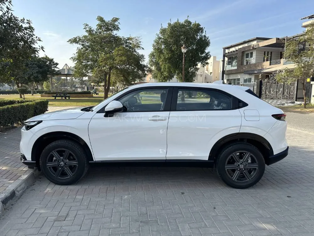Honda HR-V 2024 for Sale in Lahore Image-1