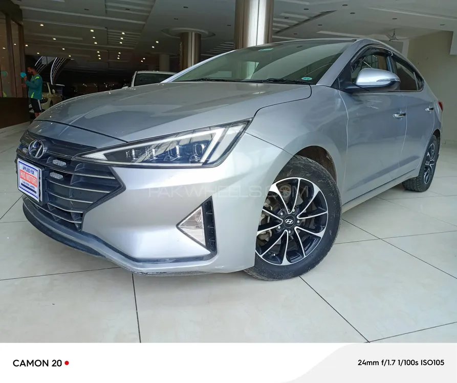 Hyundai Elantra 2021 for Sale in Lahore Image-1
