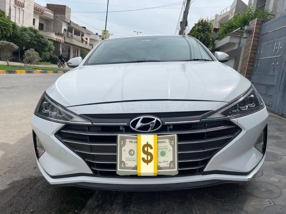 Hyundai Elantra 2022 for Sale in Faisalabad Image-1