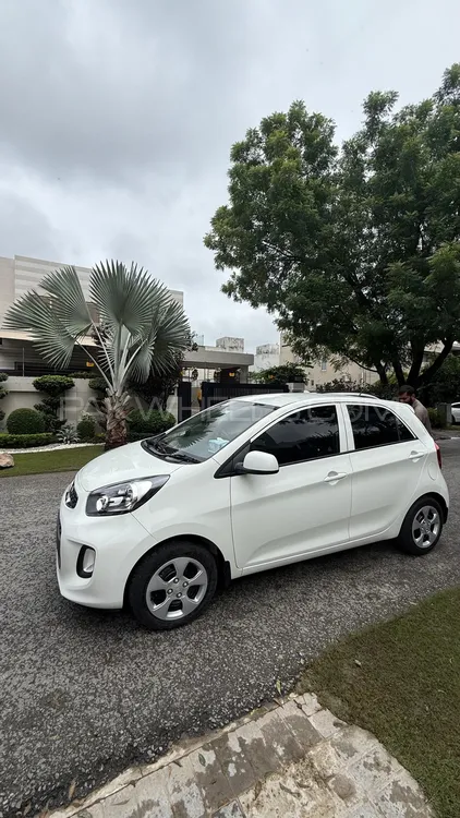 KIA Picanto 2023 for Sale in Lahore Image-1