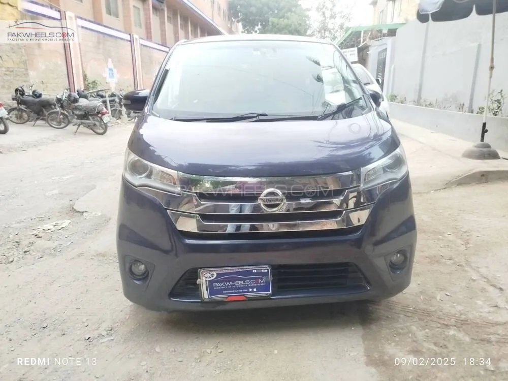 نسان ڈیز 2015 for Sale in کراچی Image-1