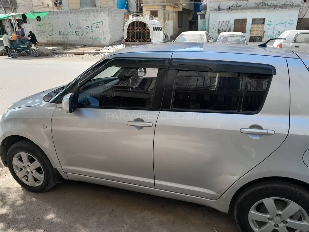 Suzuki Swift 2018 for Sale in Karachi Image-1