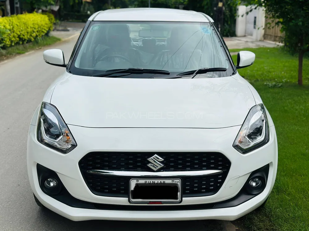 Suzuki Swift 2025 for Sale in Lahore Image-1