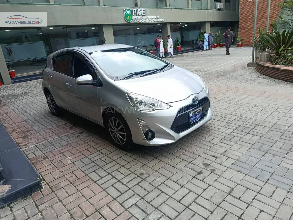 Toyota Aqua 2016 for Sale in Islamabad Toyota Aqua 2016 for Sale in Islamabad Image-2