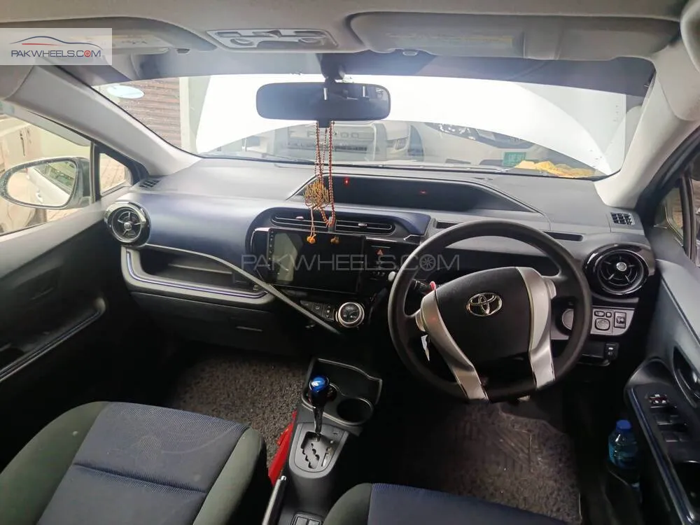 Toyota Aqua 2016 for Sale in Islamabad Toyota Aqua 2016 for Sale in Islamabad Image-9