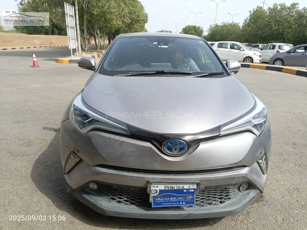 Toyota C-HR 2018 for Sale in Karachi Image-1