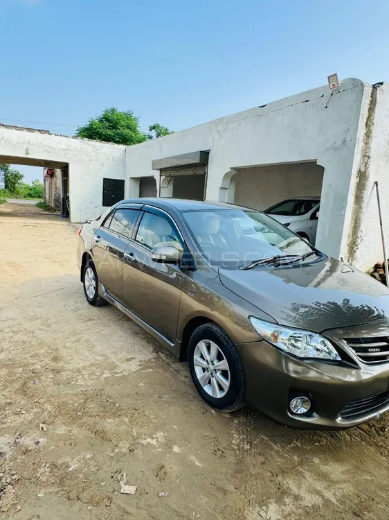 Toyota Corolla 2014 for Sale in Islamabad Image-1