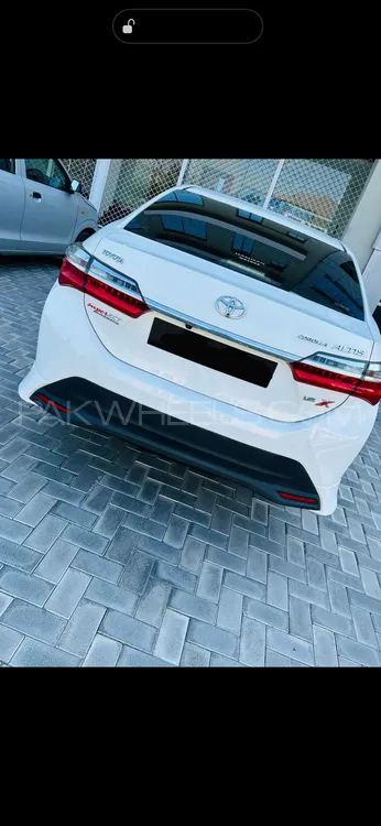 Toyota Corolla 2019 for Sale in Lahore Image-1