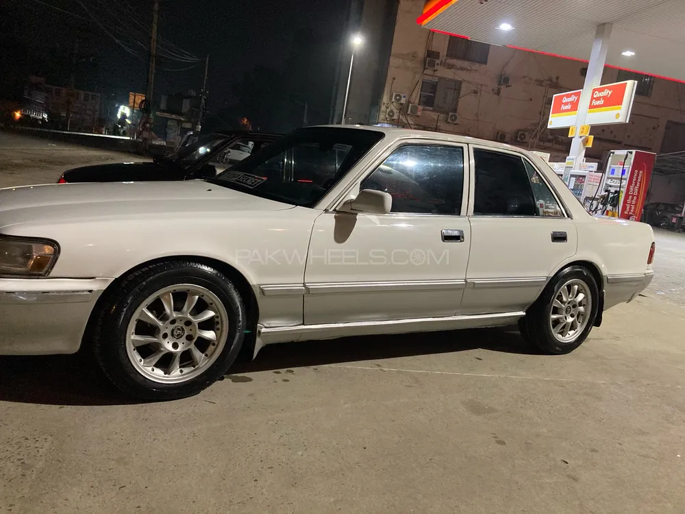 Toyota Cressida 1990 for Sale in Sahiwal Toyota Cressida 1990 for Sale in Sahiwal Image-6