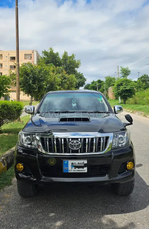 ٹویوٹا ہائیلکس 2005 for Sale in اسلام آباد Image-1