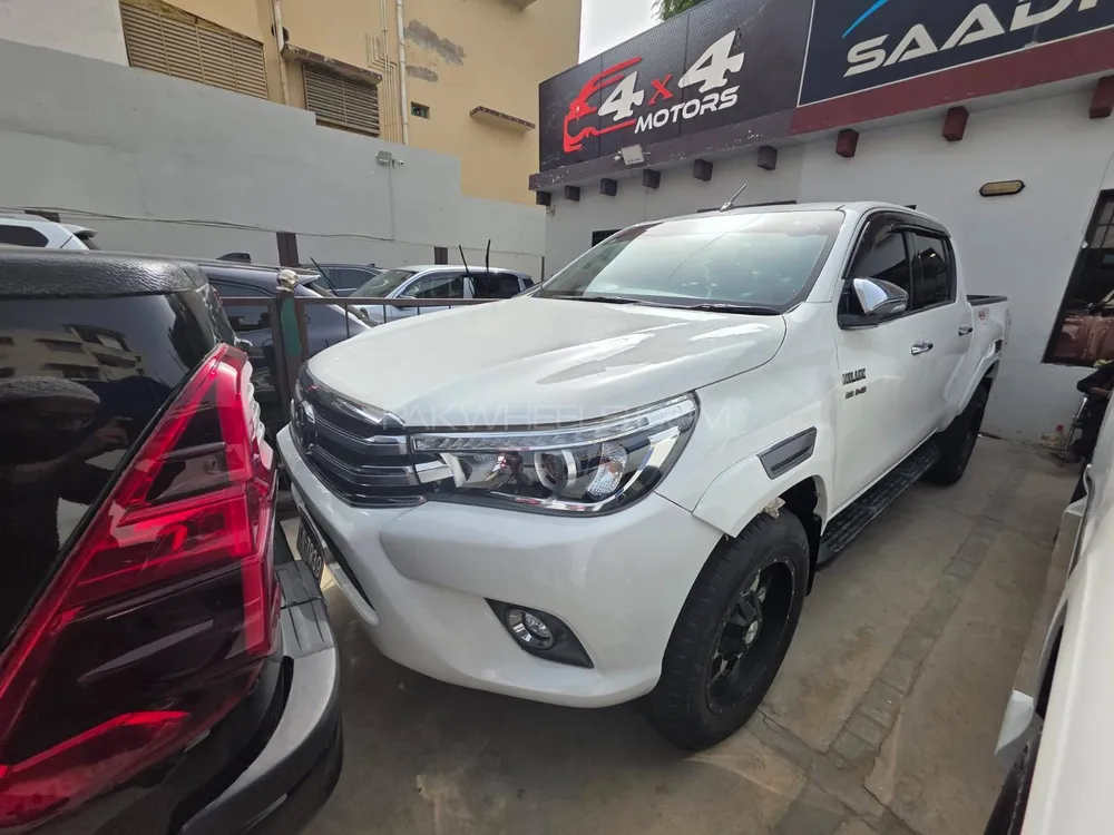 Toyota Hilux 2018 for Sale in Karachi Image-1
