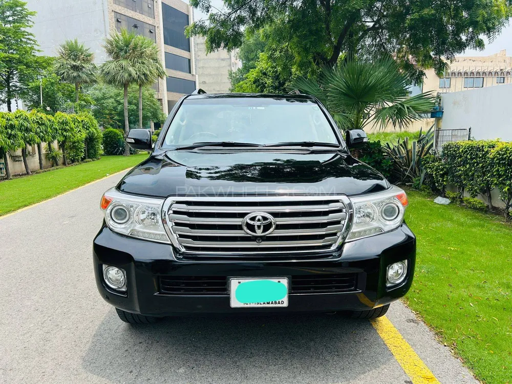 Toyota Land Cruiser 2012 for Sale in Lahore Image-1