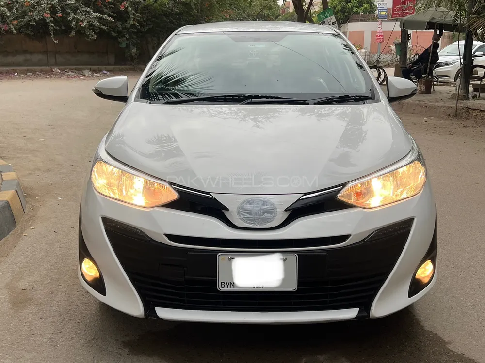 Toyota Yaris Sedan 2021 for Sale in Karachi Image-1