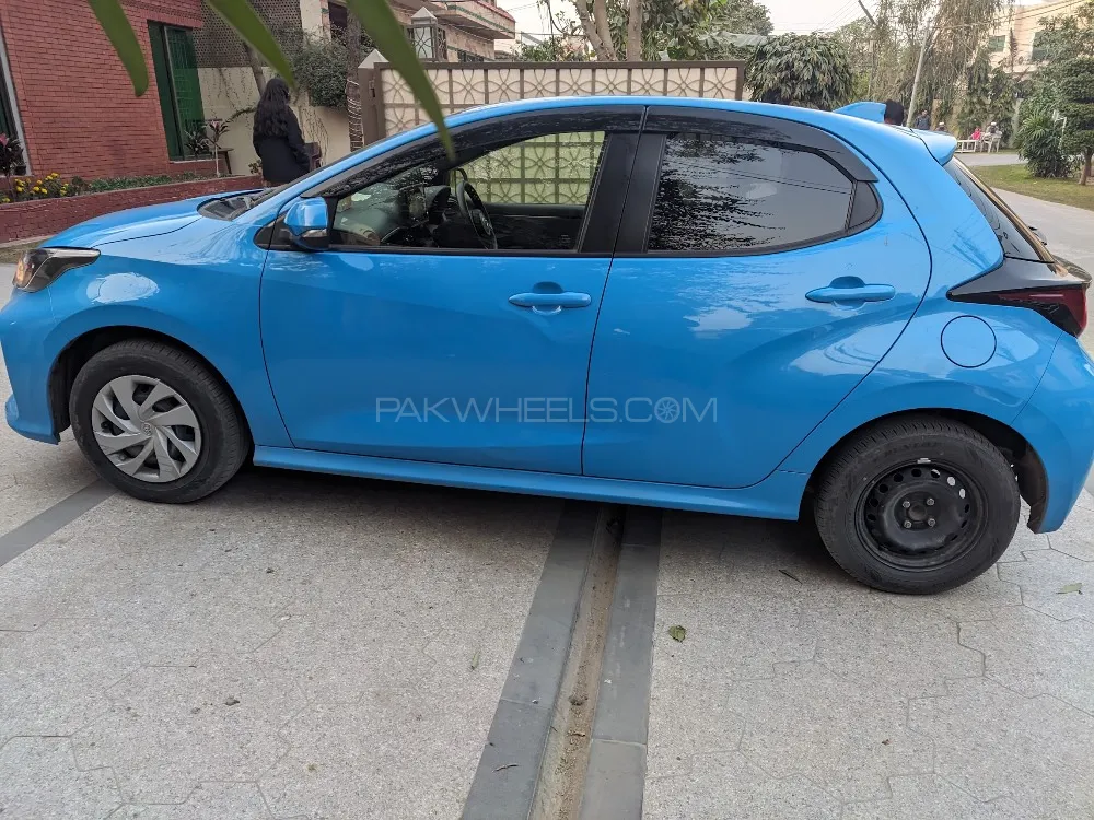 Toyota Yaris Hatchback 2020 for Sale in Lahore Image-1