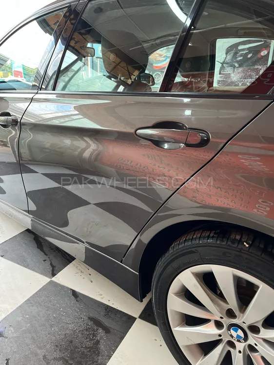 BMW 3 Series 2013 for Sale in Islamabad BMW 3 Series 2013 for Sale in Islamabad Image-8