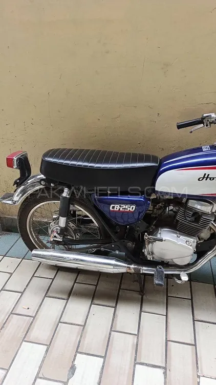 ہونڈا CB 250F 2002 for Sale Image-1