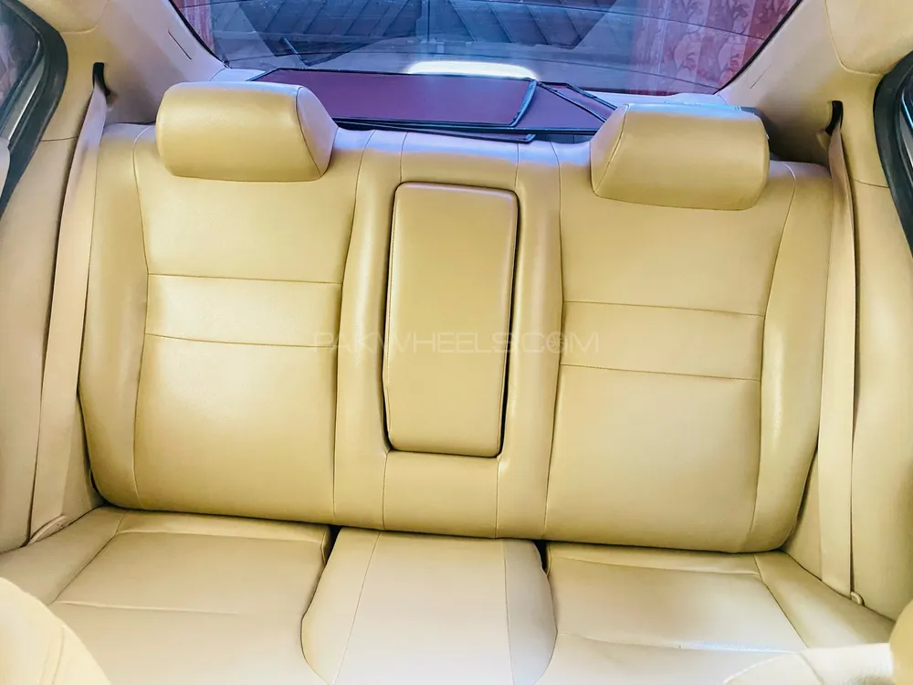 ہونڈا سٹی 2017 for Sale in اوکاڑہ ہونڈا سٹی 2017 for Sale in اوکاڑہ Image-9