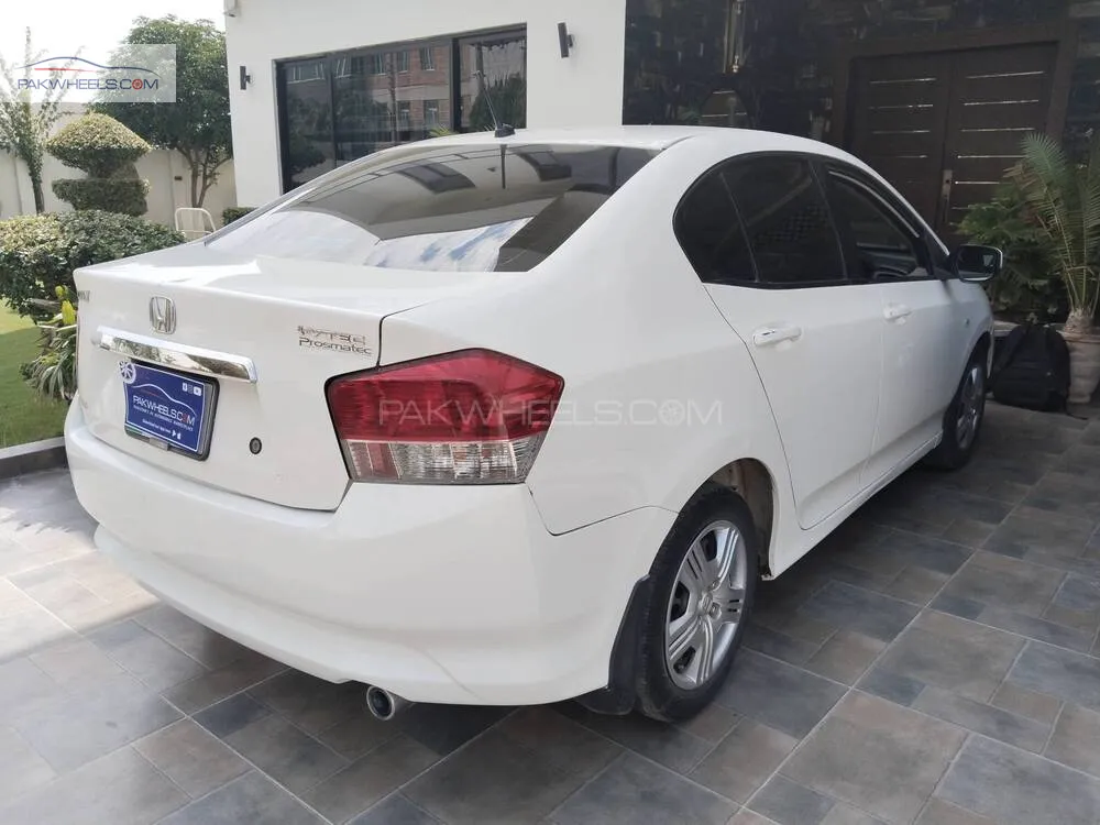 Honda City 2014 for Sale in Lahore Honda City 2014 for Sale in Lahore Image-3