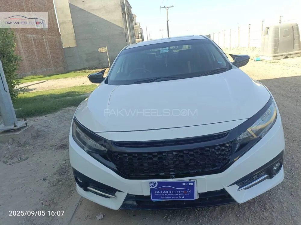 Honda Civic 2020 for Sale in Multan Image-1
