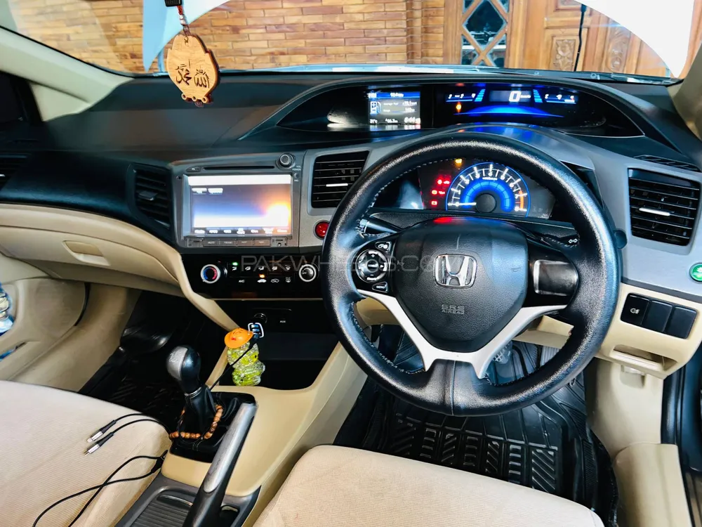 Honda Civic 2013 for Sale in Rawalpindi Honda Civic 2013 for Sale in Rawalpindi Image-9