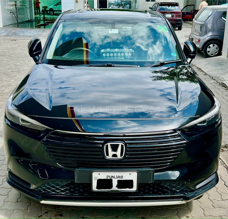 Honda HR-V 2023 for Sale in Lahore Image-1