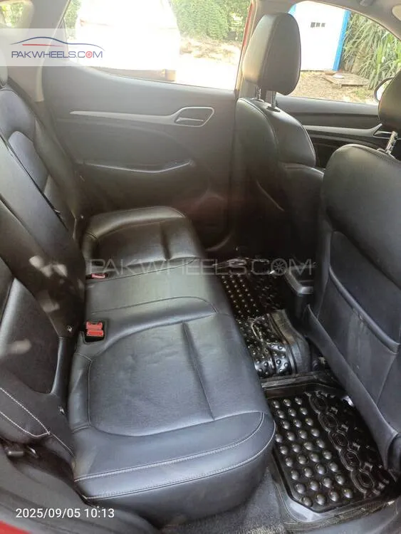 MG ZS 2021 for Sale in Islamabad MG ZS 2021 for Sale in Islamabad Image-11