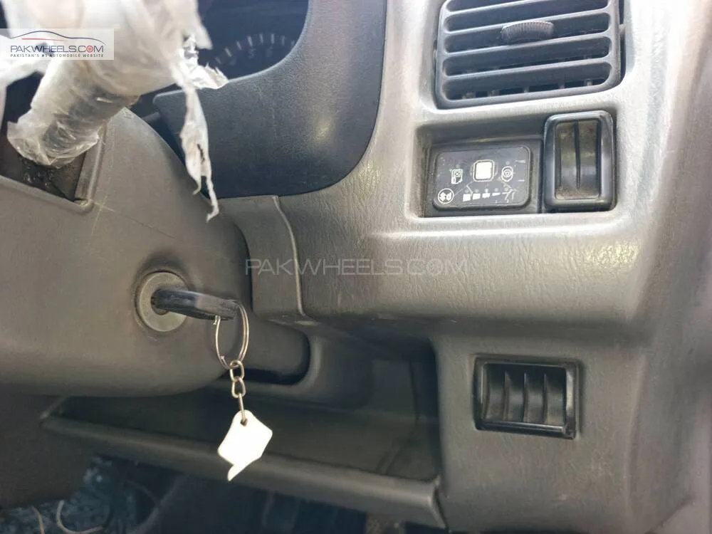 Suzuki Alto 2012 for Sale in Karachi Suzuki Alto 2012 for Sale in Karachi Image-13
