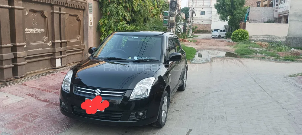 Suzuki Swift 2015 for Sale in Multan Image-1