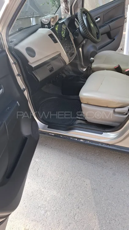 Suzuki Wagon R 2016 for Sale in Lahore Image-1