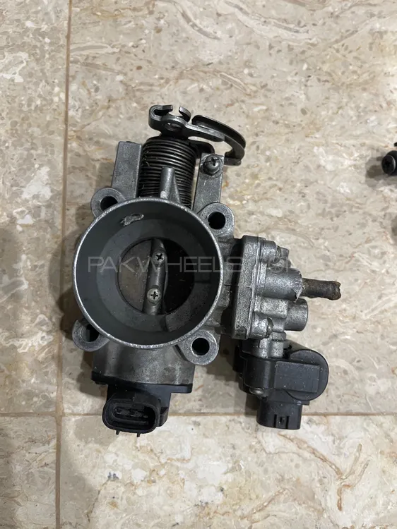 throttle body  Image-1