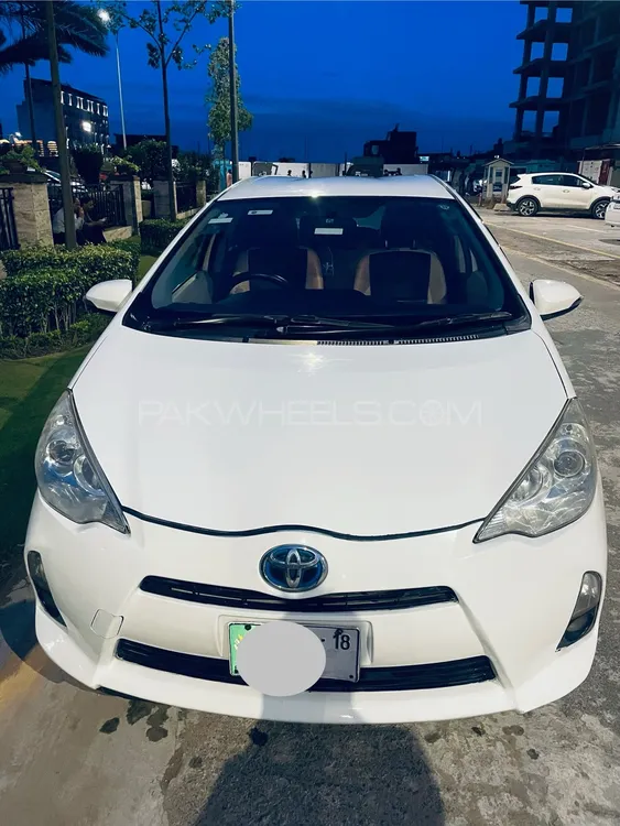 Toyota Aqua 2014 for Sale in Lahore Image-1