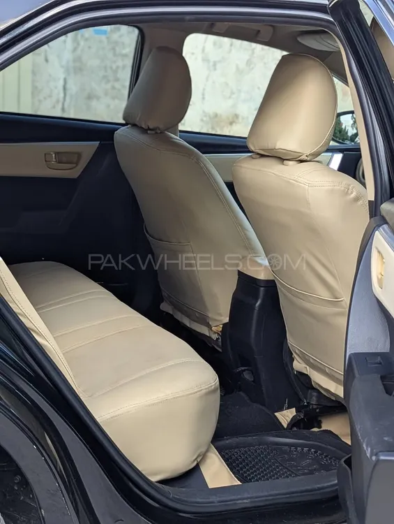 Toyota Corolla 2018 for Sale in Rawalpindi Toyota Corolla 2018 for Sale in Rawalpindi Image-12