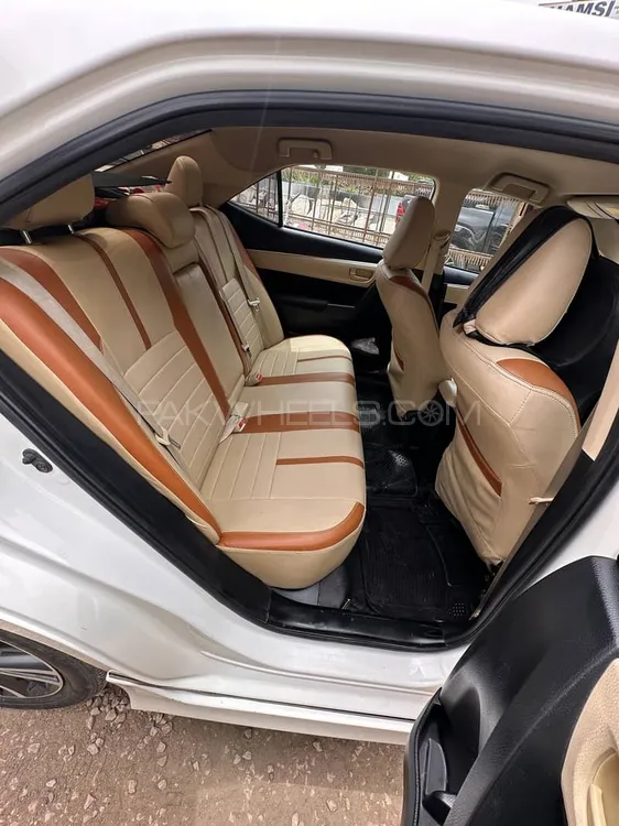 Toyota Corolla 2021 for Sale in Karachi Image-1