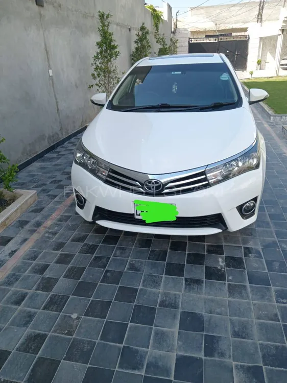 Toyota Corolla 2016 for Sale in Risalpur Image-1