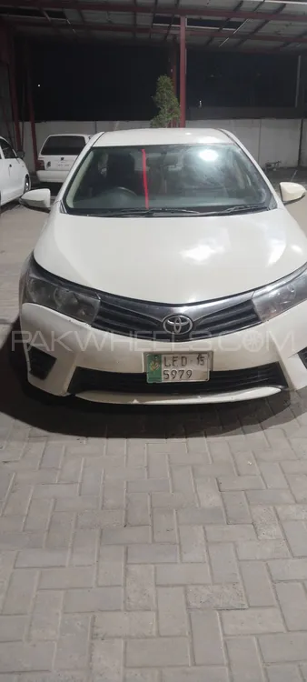 Toyota Corolla 2015 for Sale in Lahore Image-1