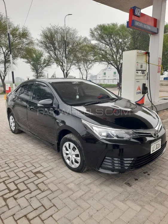 Toyota Corolla 2014 for Sale in Mandi bahauddin Image-1